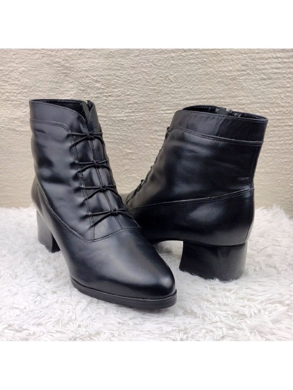 Karen Scott Betty Black Leather Upper Point Toe Side Zip Square Heel Ankle Boot